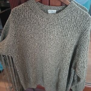 L.L. Bean Men's Green Sweater